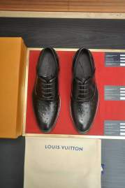 Picture of Louis Vuitton Shoes _SKULVsz39-45hnq015814792